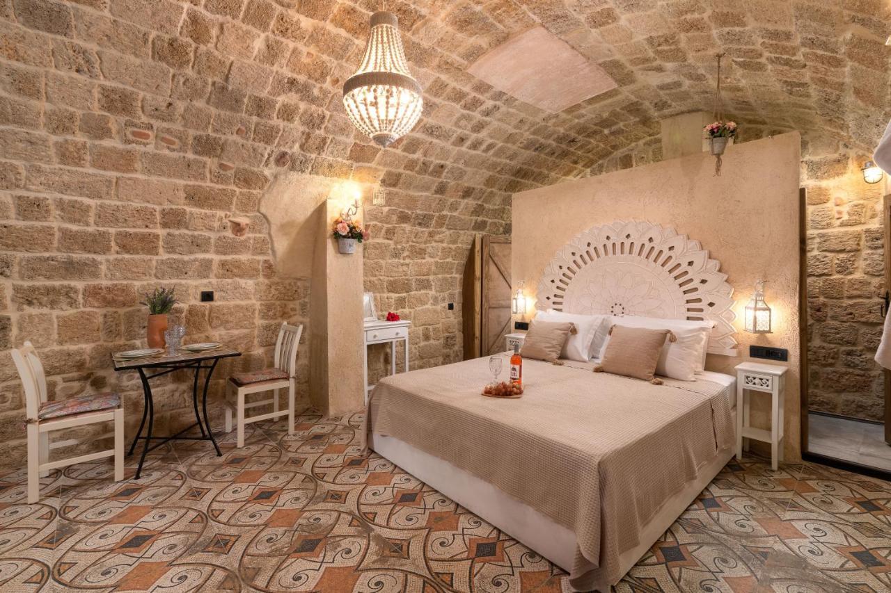 Stone Cave Suite Rhodes City Zewnętrze zdjęcie
