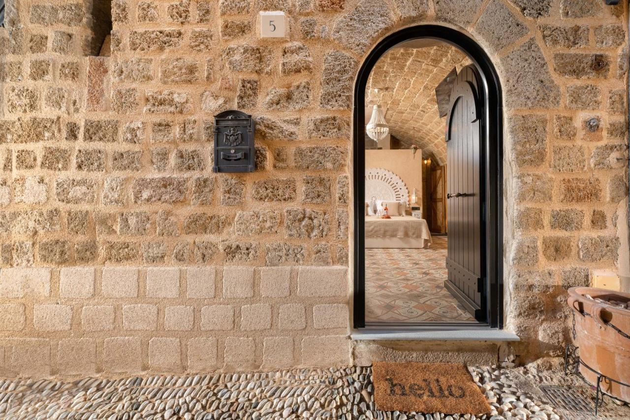 Stone Cave Suite Rhodes City Zewnętrze zdjęcie