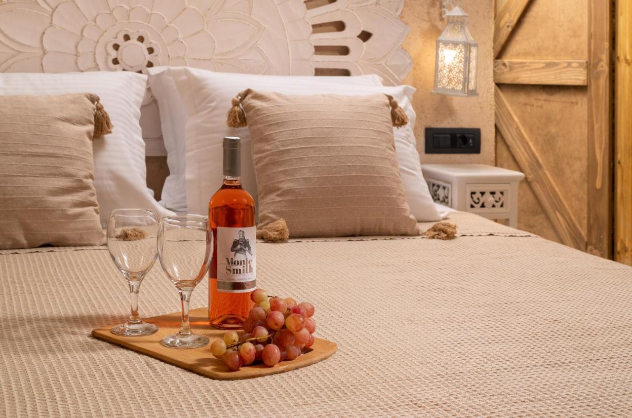 Stone Cave Suite Rhodes City Zewnętrze zdjęcie